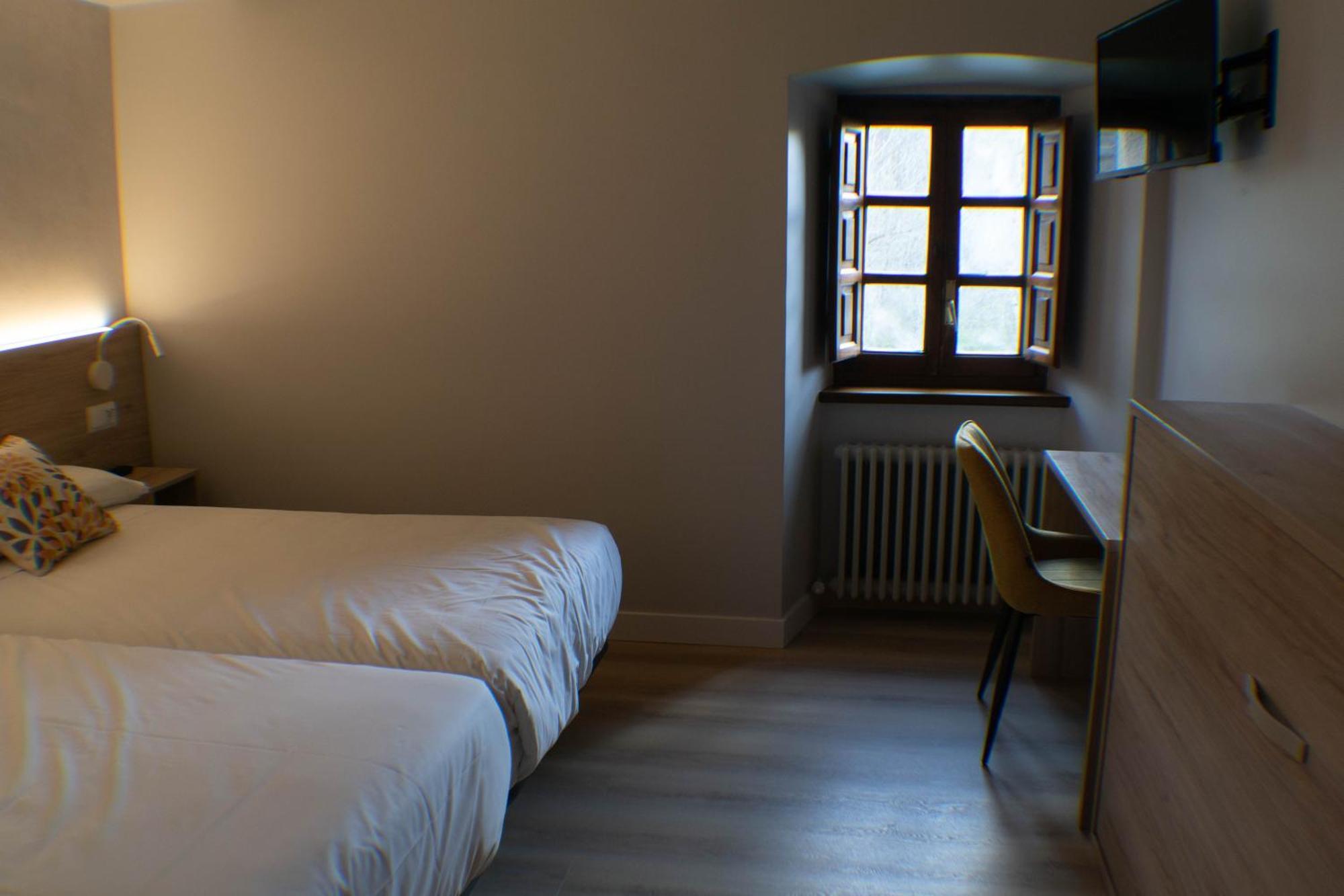 Posada De Roncesvalles Ngoại thất bức ảnh