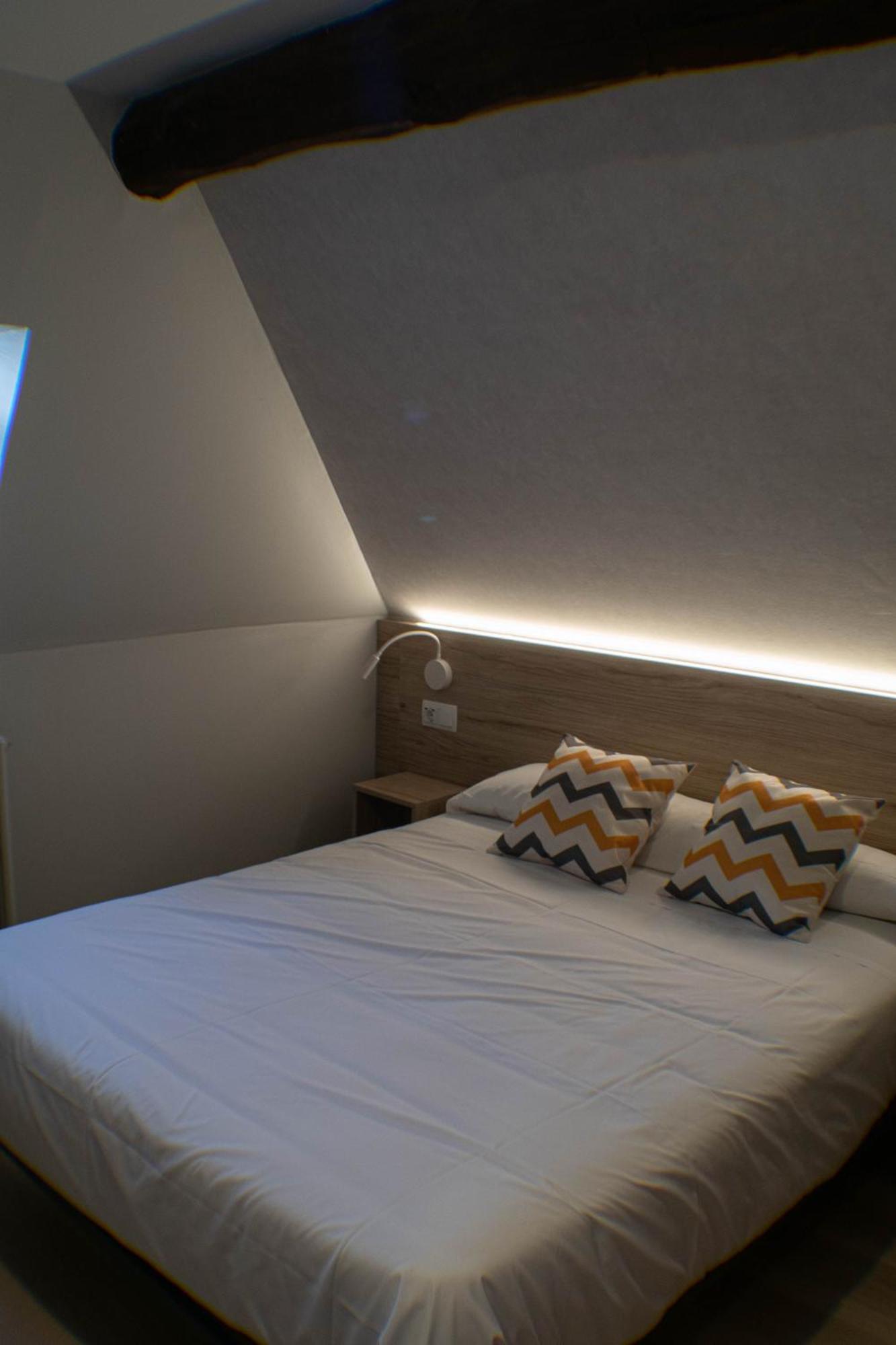 Posada De Roncesvalles Ngoại thất bức ảnh